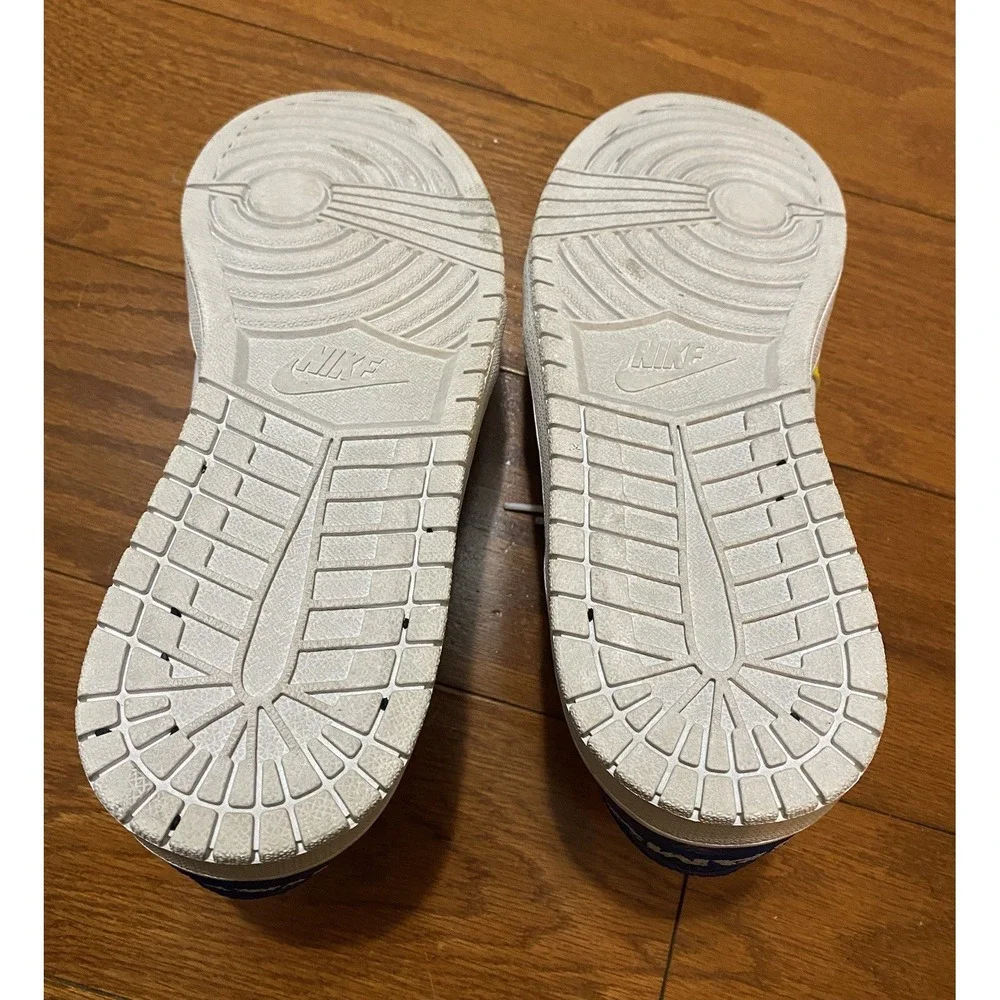 Air Jordan 1 Low SE 